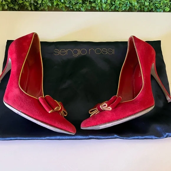 Shoes - Picture 6 of 7